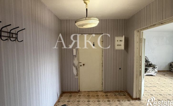 2-комн квартира Ишимбай, Молодёжная улица, 12