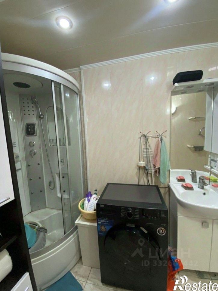 3-комн квартира ул Стахановская, 16,  д. 16