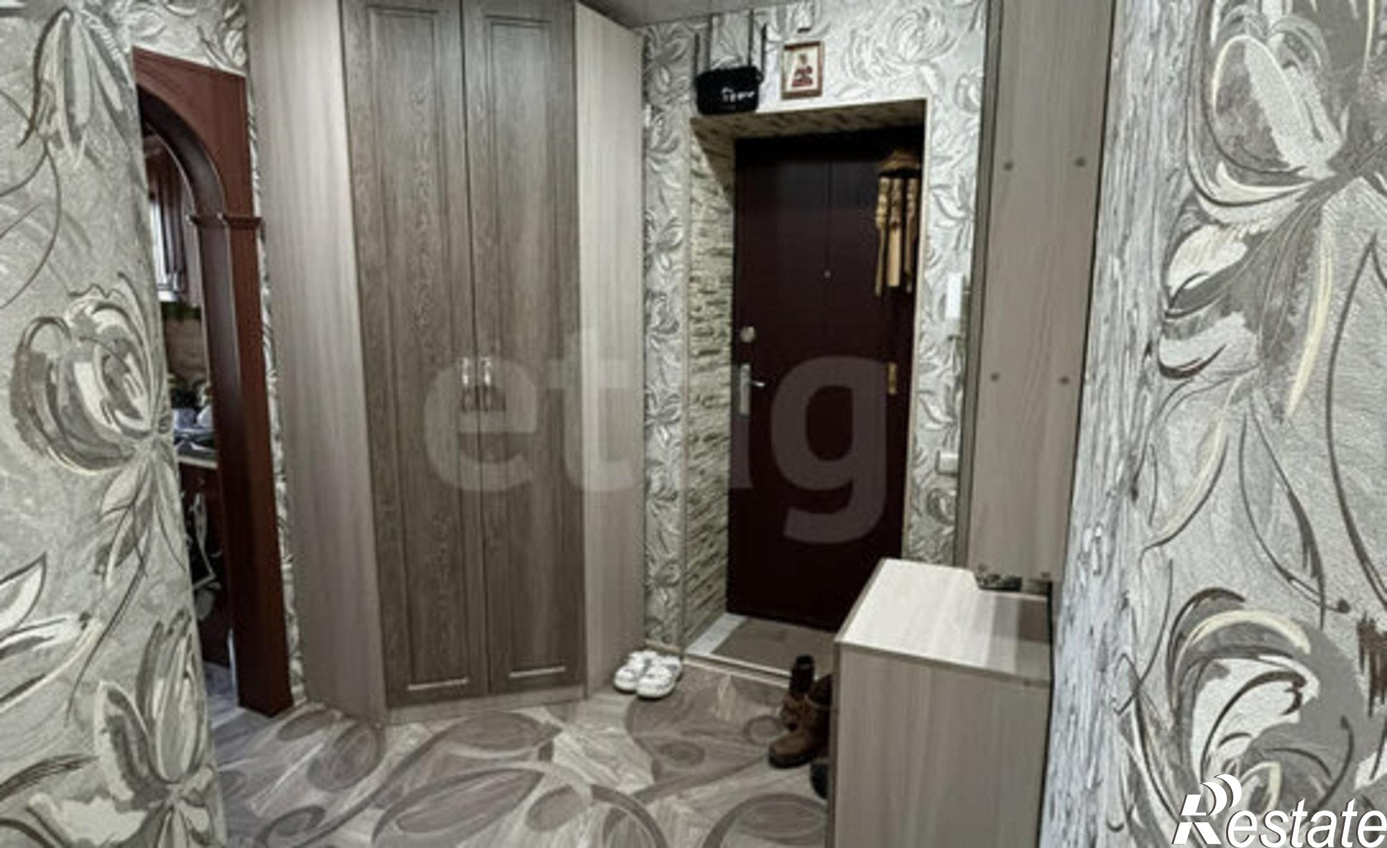 Купить квартиру за 4 065 000 рублей на ул Вахитова, 9