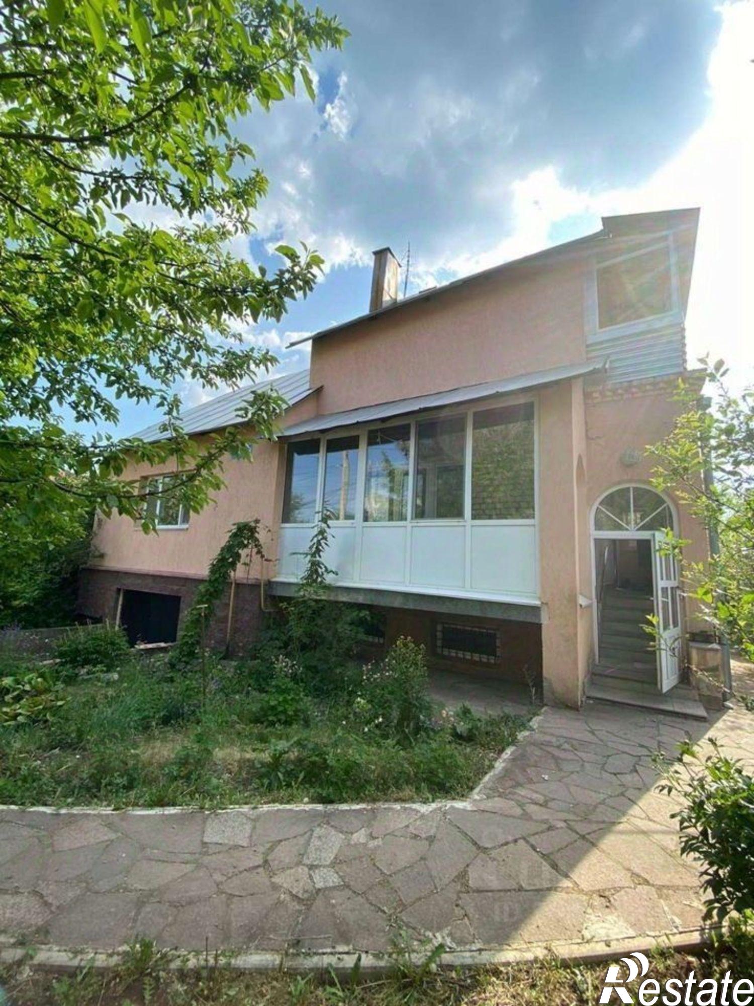 Купить дачу, дом, коттедж за 10 000 000 рублей на ул Парковая, 28
