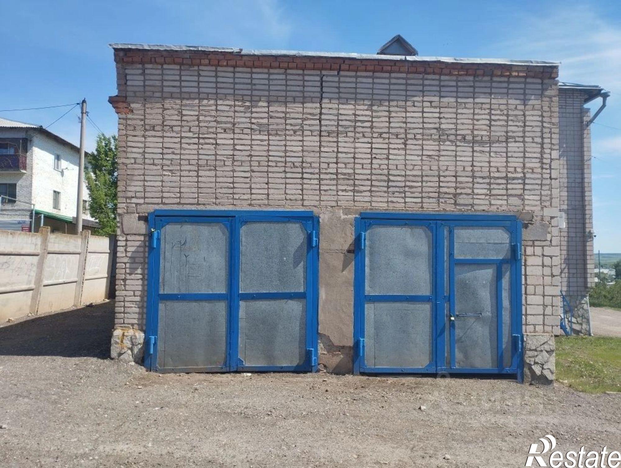 Сдать гараж, место в паркинге за 303 рублей на ул Карла Маркса, 113