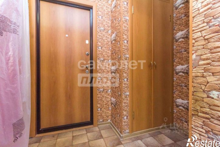2-комн квартира Уфа г., Кировский, Авроры ул.