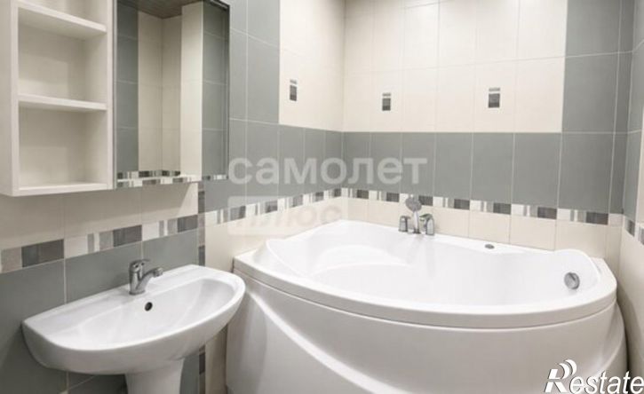 3-комн квартира Уфа, бульвар Ибрагимова, 47/1