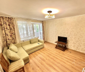 2-комн, 50кв м, этаж 1/9 ул Кирова, 41