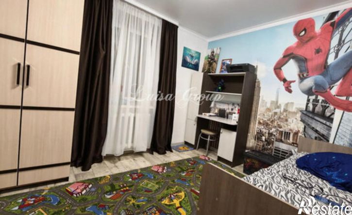 2-комн квартира ул Гафурова, 5,  д. 5