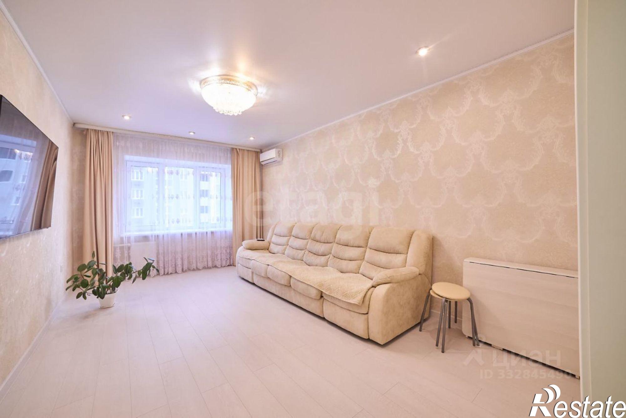 Купить квартиру за 10 990 000 рублей