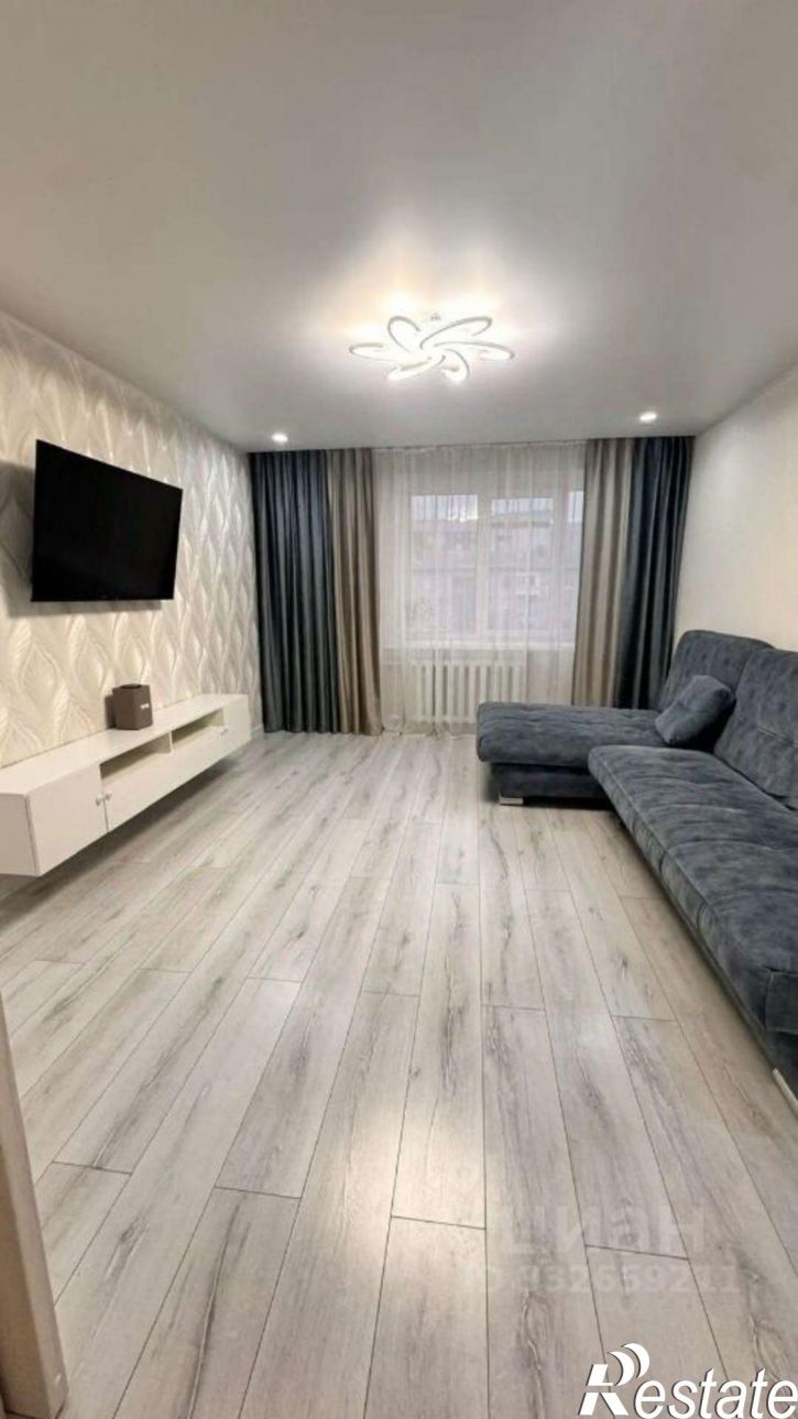 3-комн квартира улица Революционная,дом 165