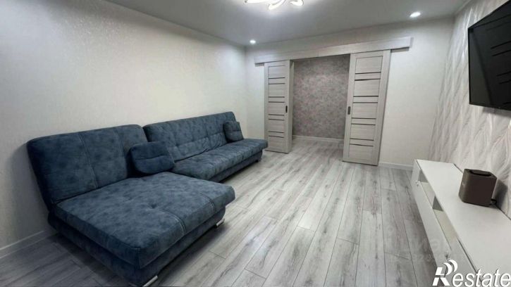 3-комн квартира улица Революционная,дом 165