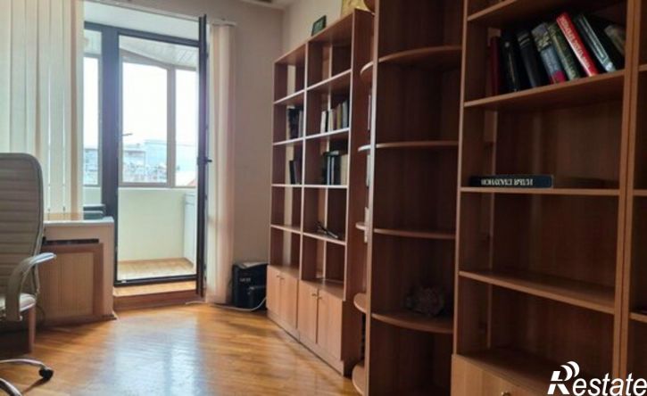 4-комн квартира Уфа, улица Ленина, 60