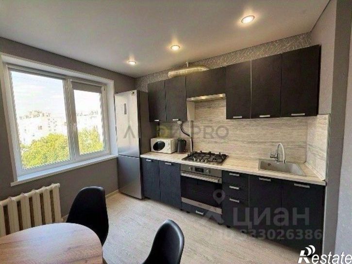 3-комн квартира улица Ферина,дом 24к1