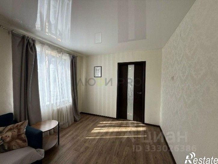 3-комн квартира улица Ферина,дом 24к1