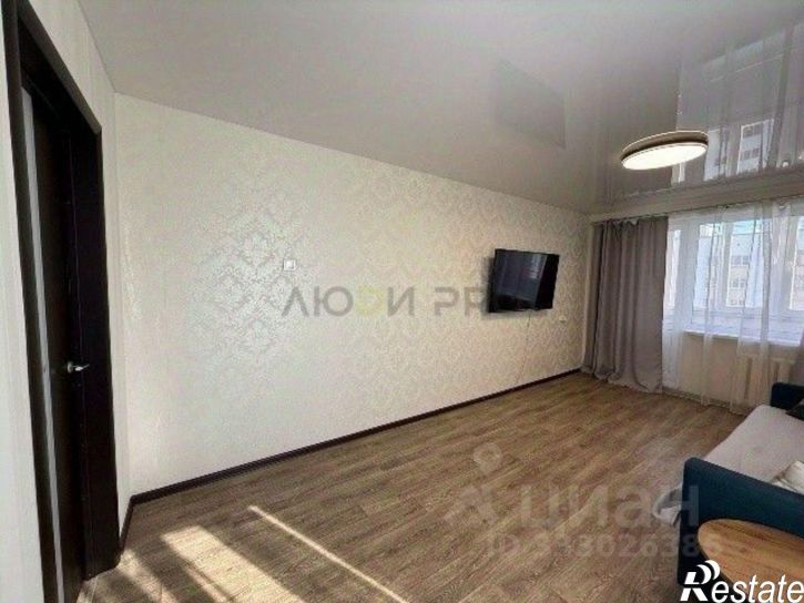 3-комн квартира улица Ферина,дом 24к1