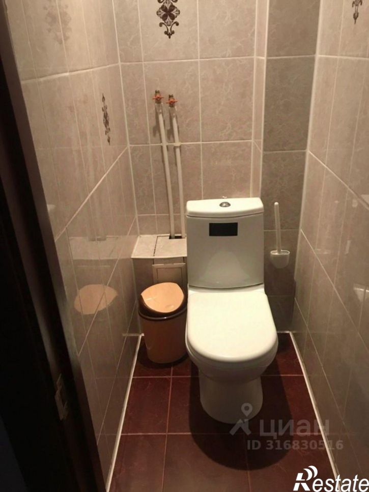 3-комн квартира ул Стахановская, 28,  д. 28
