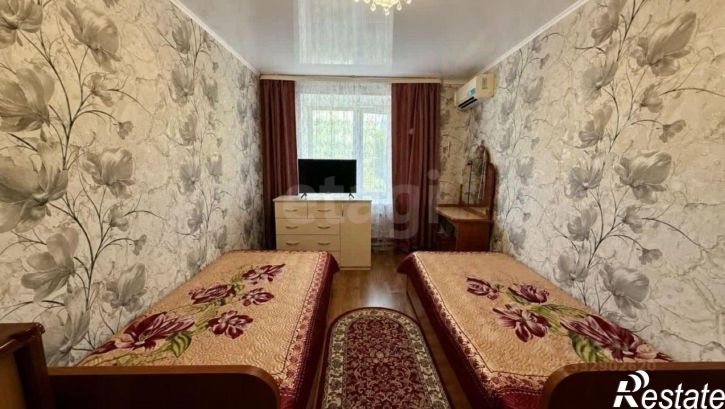 2-комн квартира ул 8 Марта, 38,  д. 38