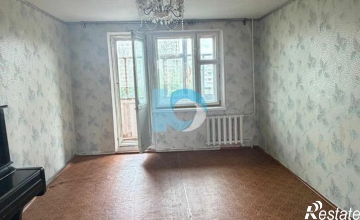 3-комн квартира улица Революционеров, 30,  д. 30