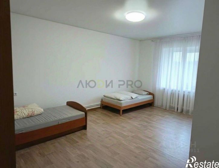 2-комн квартира улица Строителей,дом 15к3