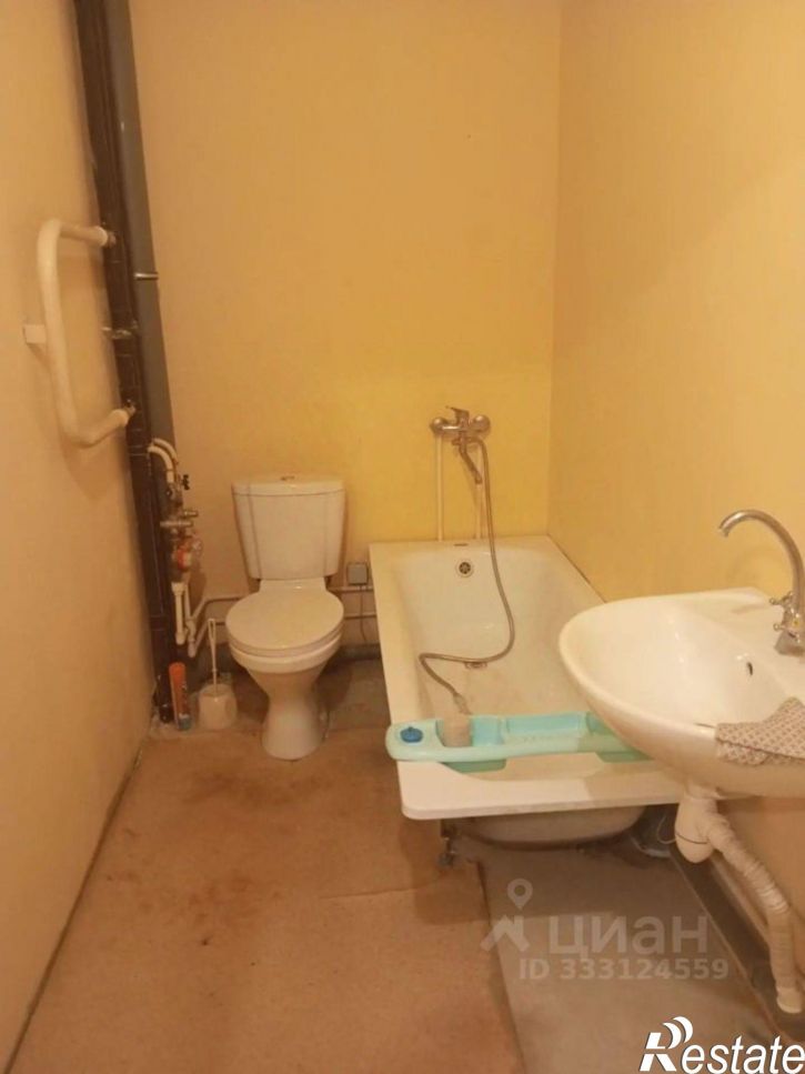 1-комн квартира Уфа, улица Комарова, 8