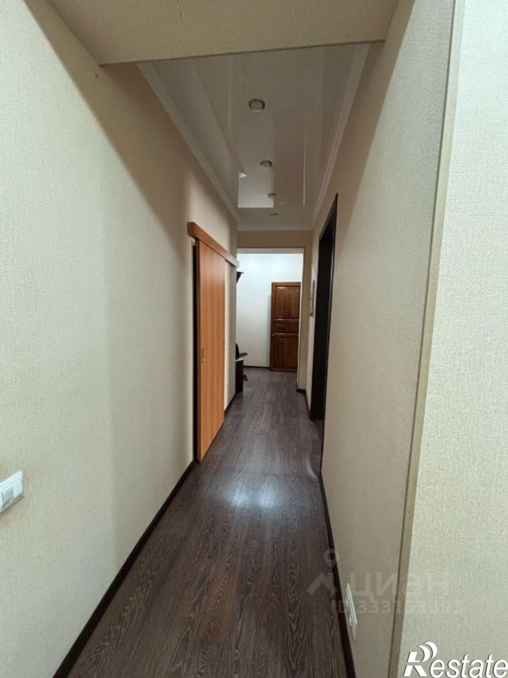 3-комн квартира ул Стахановская, 70,  д. 70