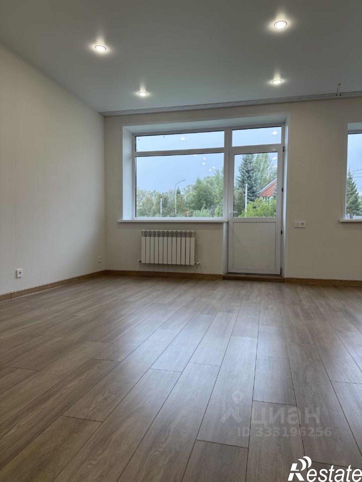 Купить дачу, дом, коттедж за 8 900 000 рублей на ул Школьная, 1В