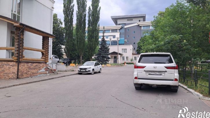 Гараж/парковка Уфа, улица Цюрупы, 77