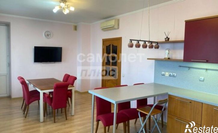 4-комн квартира Уфа, улица Дорофеева, 3