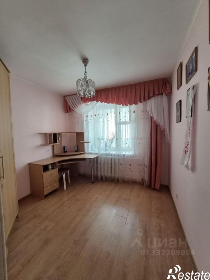 4-комн квартира ул Советская, 1,  д. 1