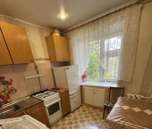 1-комн, 30кв м, этаж 4/5 пр-кт Октября, 95