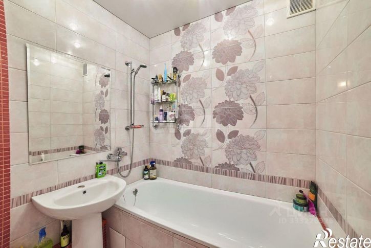 2-комн квартира ул Лазурная, 15,  д. 15