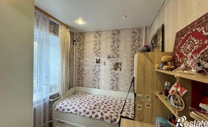 3-комн квартира ул 8 Марта, 12,  д. 12
