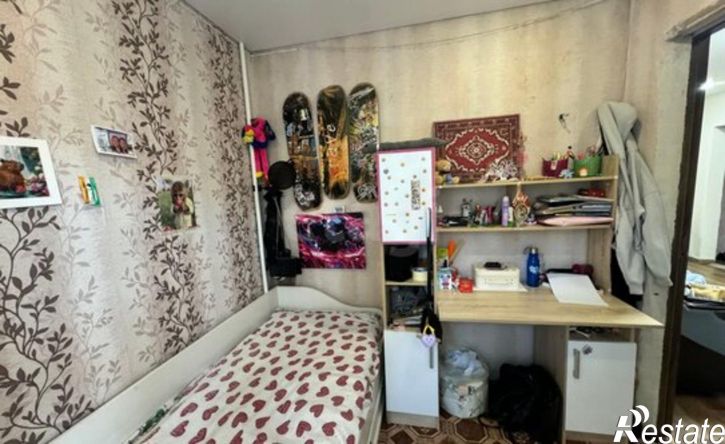 3-комн квартира ул 8 Марта, 12,  д. 12