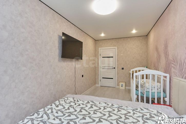 2-комн квартира ул Бориса Перина, 5,  д. 5