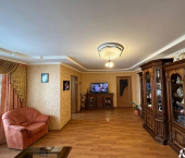 4-комн, 86кв м, этаж 5/6 ул 70 лет Октября, 1