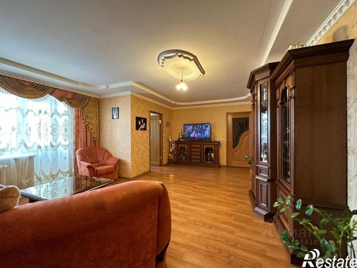 4-комн квартира ул 70 лет Октября, 1,  д. 1