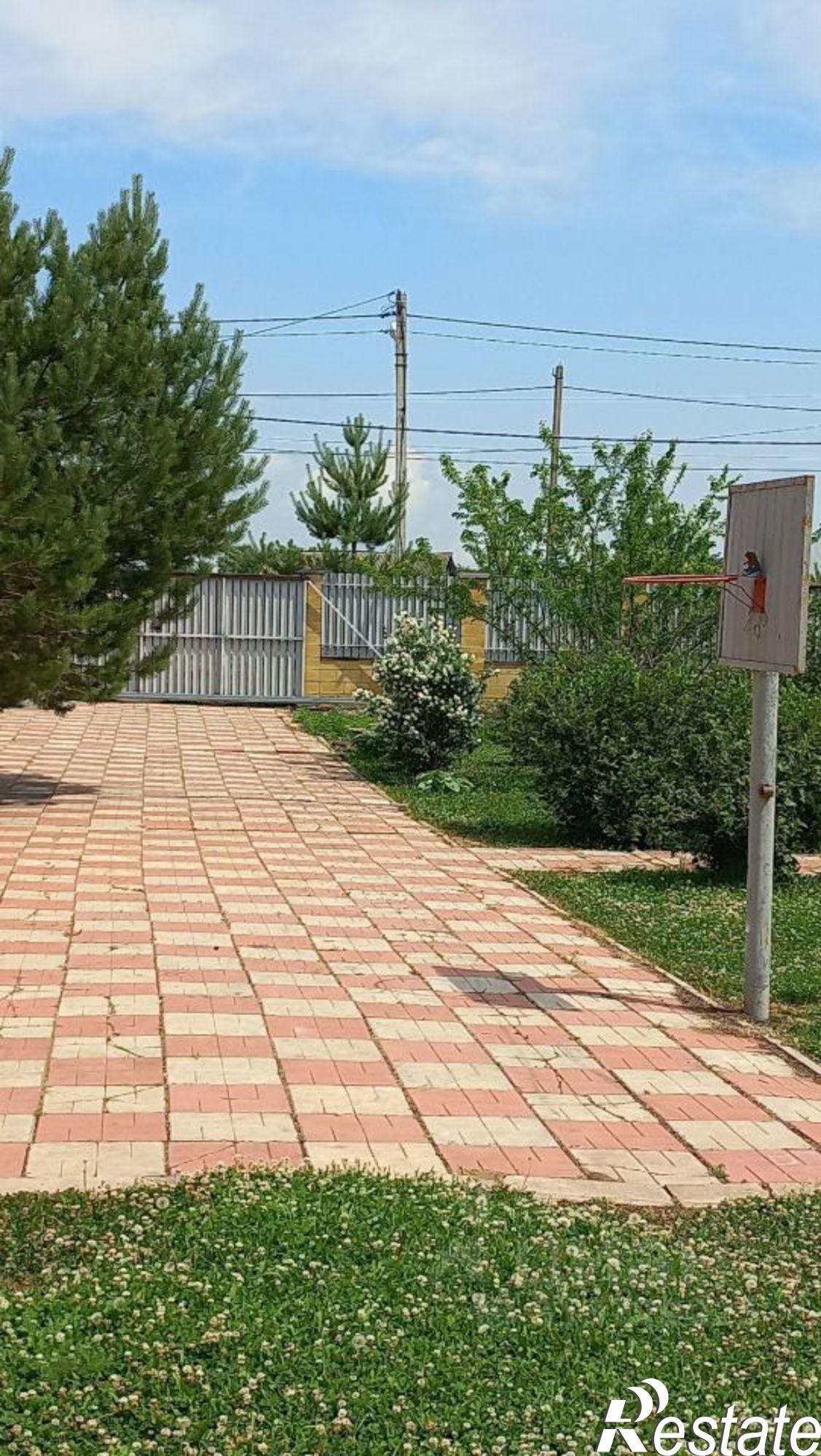 Купить дачу, дом, коттедж за 11 900 000 рублей на ул Заозерная, 3