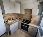 2-комн, 44кв м, этаж 5/5 ул им М.Г. Амирова, 8
