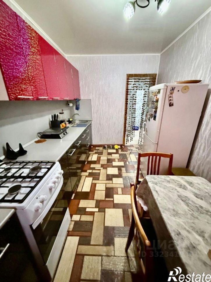 3-комн квартира ул Стахановская, 33,  д. 33