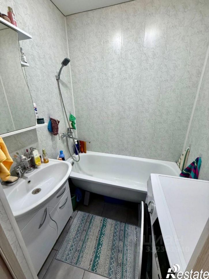 3-комн квартира ул Стахановская, 33,  д. 33