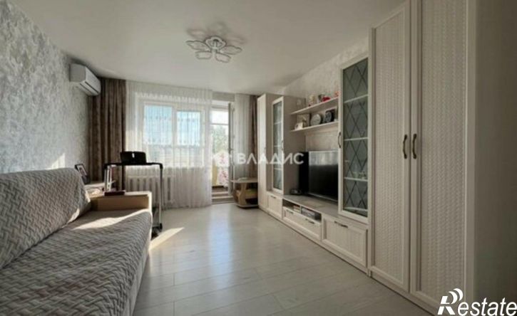 3-комн квартира ул Революционеров, 30,  д. 30