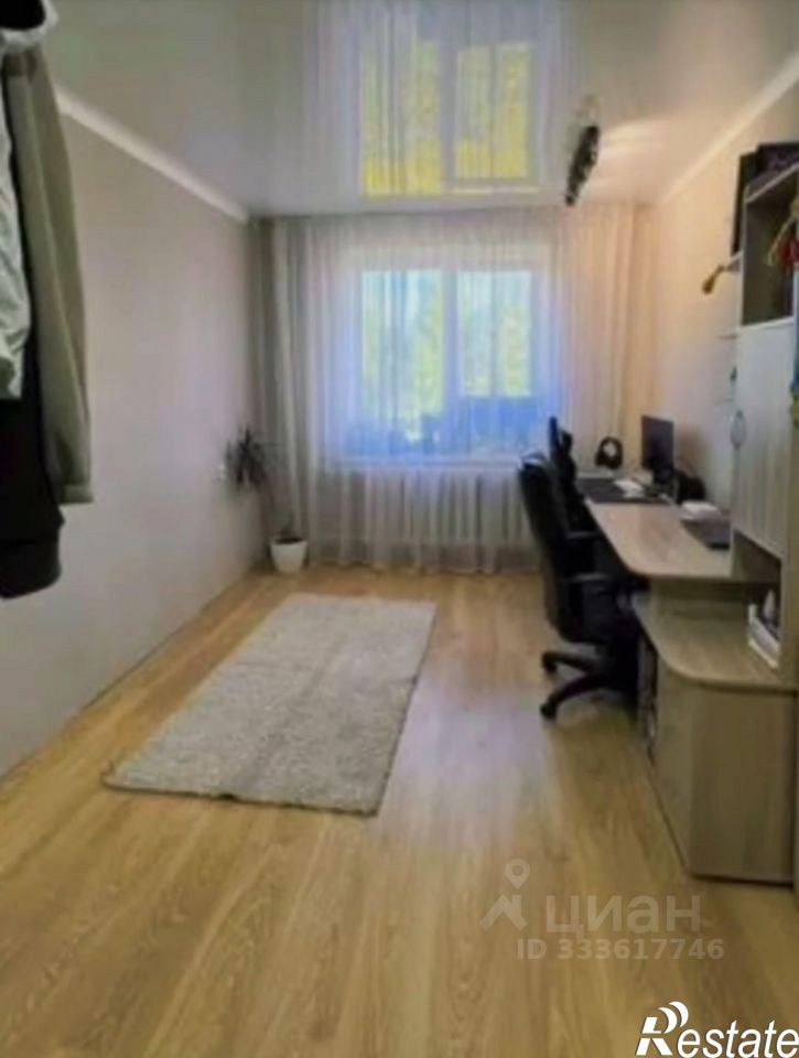 2-комн квартира Революционная улица, 31,  д. 31
