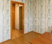 2-комн, 39кв м, этаж 2/2 улица 8 Марта, 32