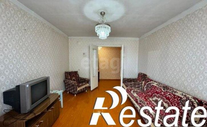 2-комн квартира улица 8 Марта, 42,  д. 42