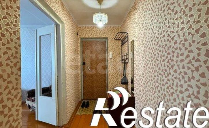 2-комн квартира улица 8 Марта, 42,  д. 42