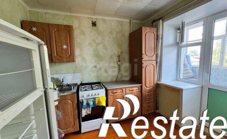 2-комн квартира улица 8 Марта, 42,  д. 42