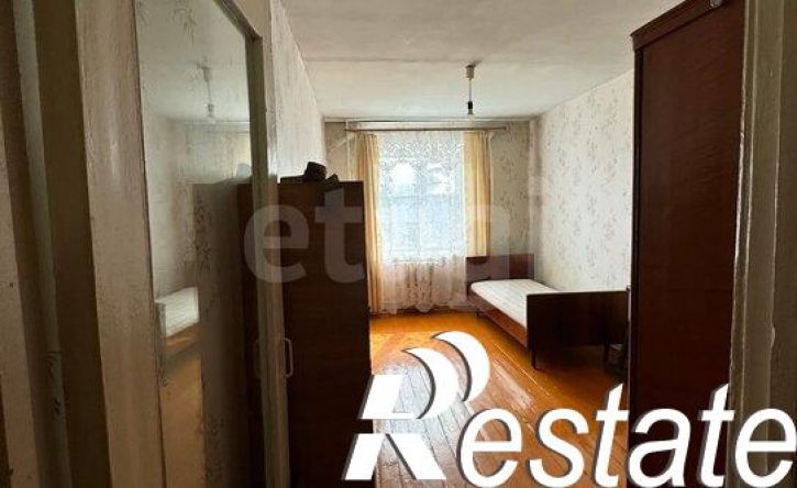 2-комн квартира улица 8 Марта, 42,  д. 42