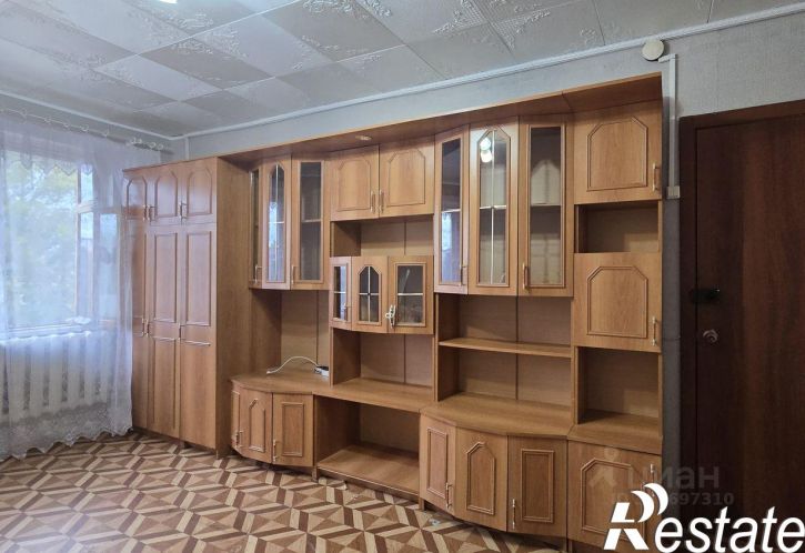 1-комн квартира улица Братьев Першиных, 6,  д. 6