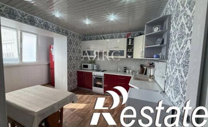 3-комн квартира Стахановская улица, 26,  д. 26