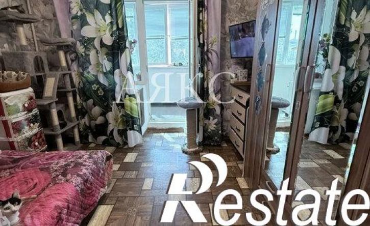 4-комн квартира улица Блохина, 52,  д. 52