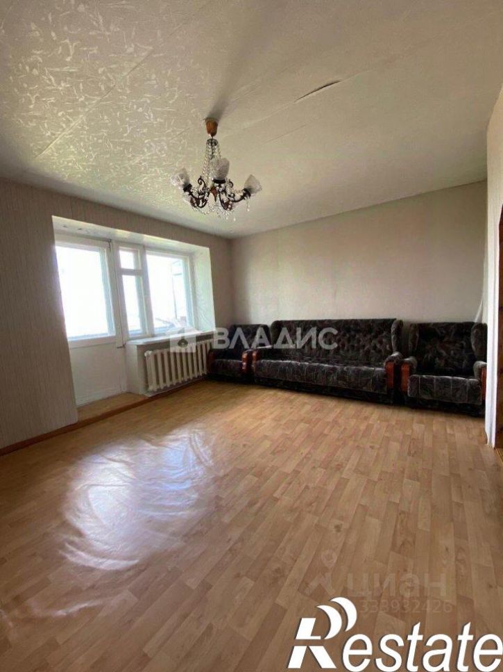 2-комн квартира Школьная улица, 10,  д. 10
