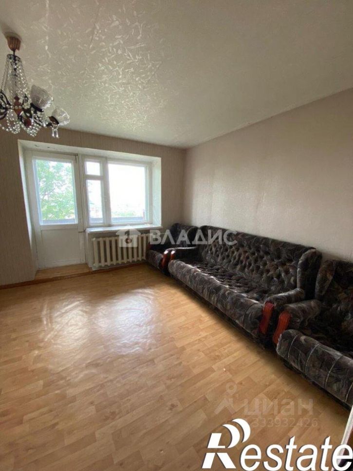 2-комн квартира Школьная улица, 10,  д. 10
