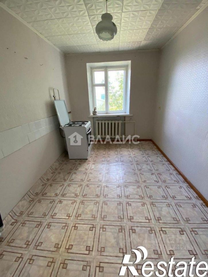 2-комн квартира Школьная улица, 10,  д. 10